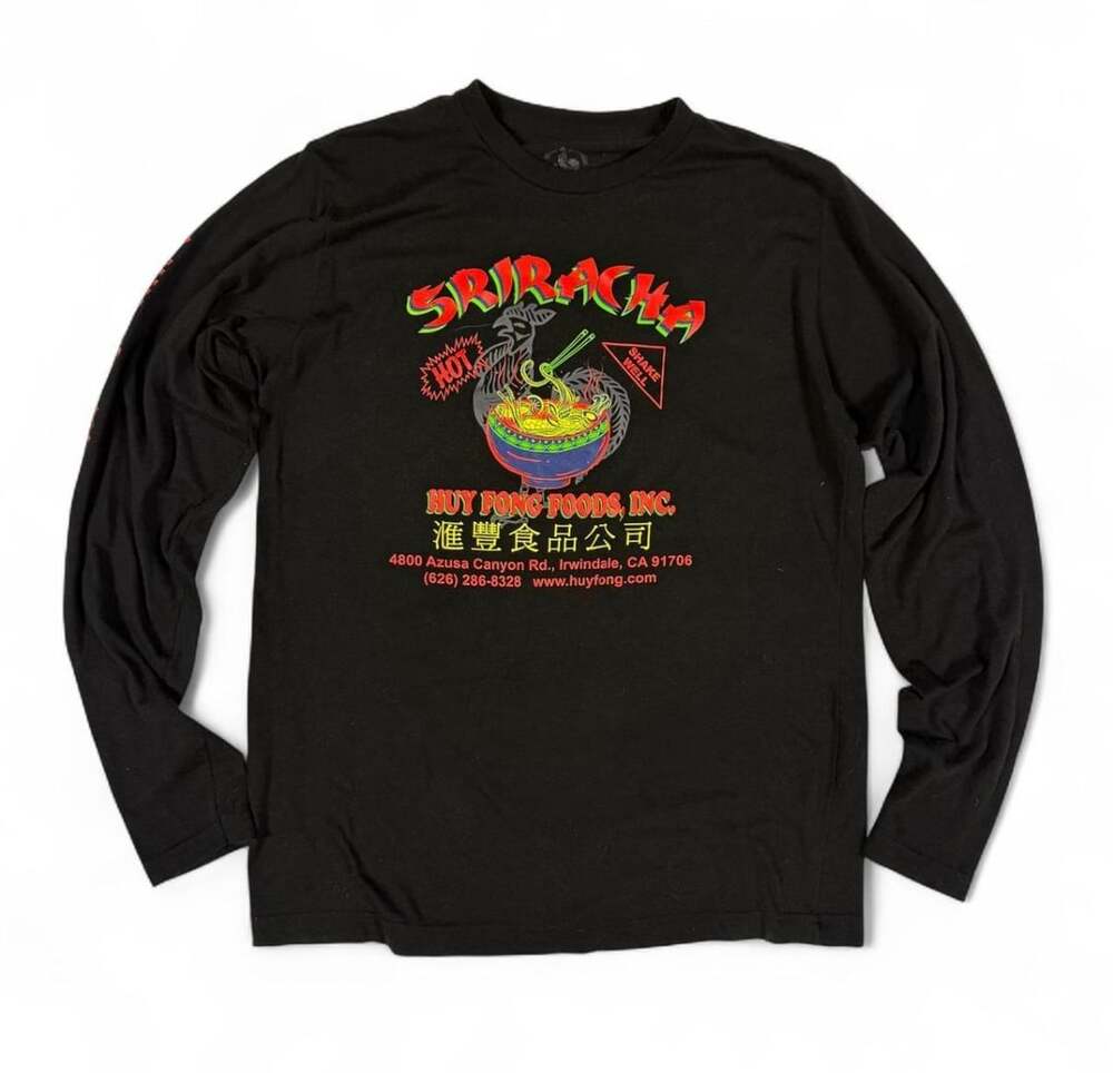 Huy Fong Foods Sriracha Long Sleeve T-Shirt Size M Black Graphic Tee
